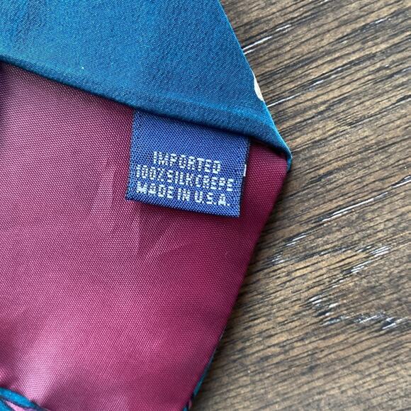 WORLD WILDLIFE FUND Coral Reefs Tie - Picture 4 of 5